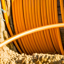 Broadband construction cable