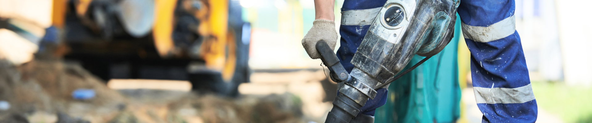 jackhammer-worker-roadway