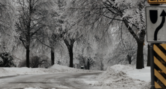 winter road