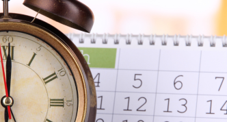 alarm clock with calendar