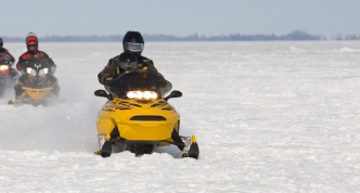 image snow mobile
